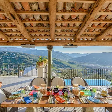 Piaggese Sleeps 8 Pool Air Con Wifi Villa