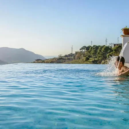 Piaggese Sleeps 8 Pool Air Con Wifi Villa