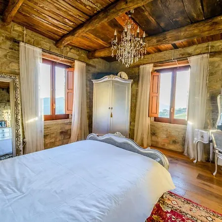 Piaggese Sleeps 8 Pool Air Con Wifi Villa